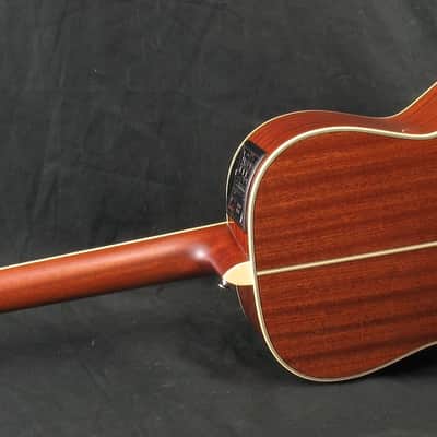 TAKAMINE LTD2013-PEAK Limited Edition Acoustic Electric Parlor Guitar image 8