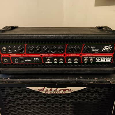 Peavey  Firebass 700 image 2