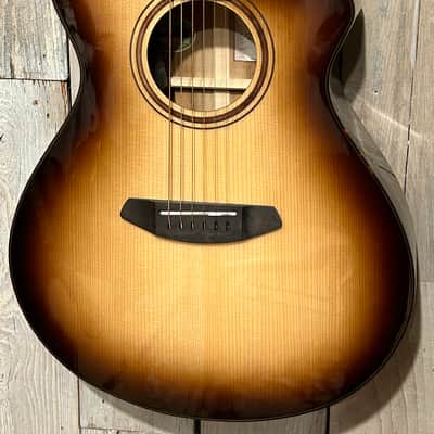 2022 Breedlove Artista Pro Concert CE - Burnt Amber, Comes with Hardshell Case and A Pro Set Up! image 4