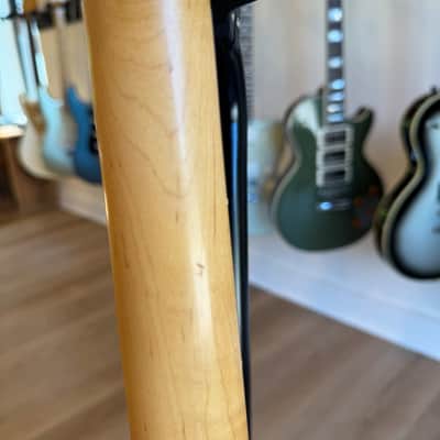 Fender American Elite Stratocaster with Rosewood Fretboard 2016 - 2019 - Aged Cherry Burst image 8