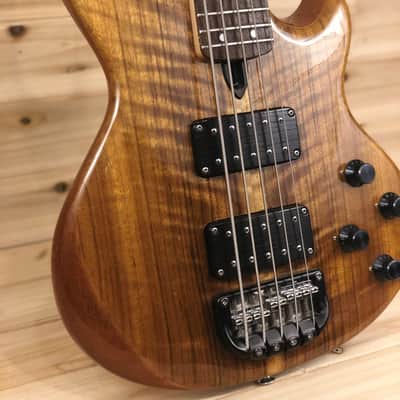 Wal Mk2  5 String Bass Guitar 1990 Schedua w Original Wal Hard Case image 10