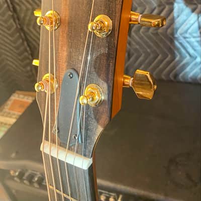 Taylor 214ce DLX (Natural) image 18