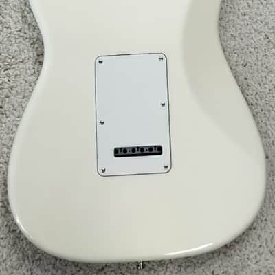 Fender Jeff Beck Stratocaster Guitar, Rosewood Fretboard, Olympic White w/Case image 2