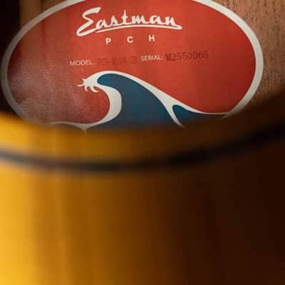 Eastman PCH-M104-GB Solid Spruce/Laminated Mahogany Goldburst Flattop A-Style Mandolin #0065 image 3