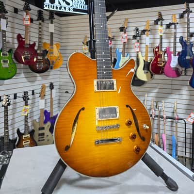 Eastman Romeo California Semi-hollowbody Electric Guitar - Goldburst w/OHSC & PLEK*D #659 image 3