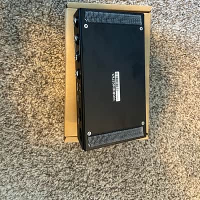 Morningstar Engineering MC6 Pro 2023 - Present - Black image 3