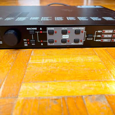 LEM FX-24 Multi-effect Reverb Delay Box! Made in Italy in 1990s! With original printed manual! image 5