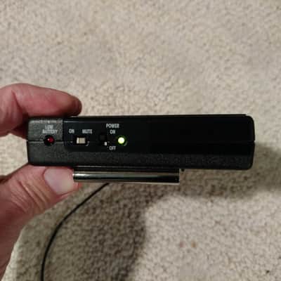 Shure T4G Guitarist Diversity Wireless System image 8