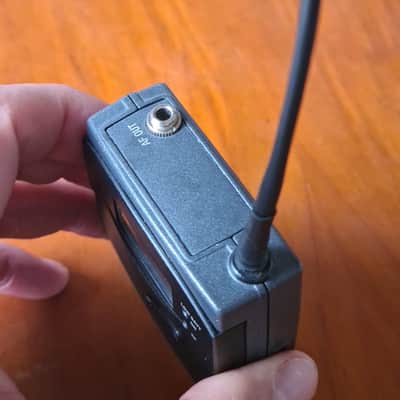 Sennheiser Sennheiser EK100 G2 D Bodypack Receiver – 788–822 MHz – Clean & Reliable image 4