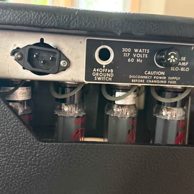 Fender Twin Reverb 2-Channel 100-Watt 2x12" Guitar Combo 1972 - 1976 - Silverface image 14