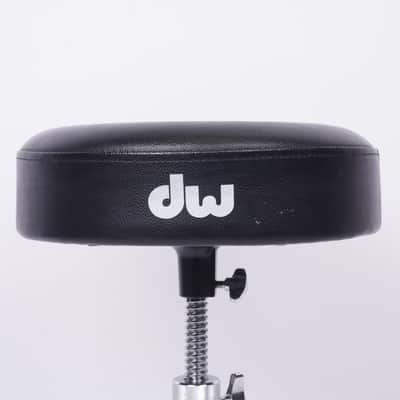 DW 5000 ROUND DRUM THRONE image 2