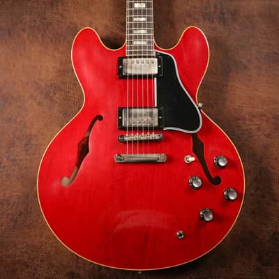 Gibson Custom 1964 ES-335 Reissue VOS in Sixties Cherry image 2