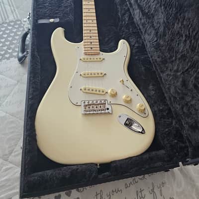 Fender Limited Edition American Performer Stratocaster with Maple Fretboard 2019 - Olympic White imagen 5