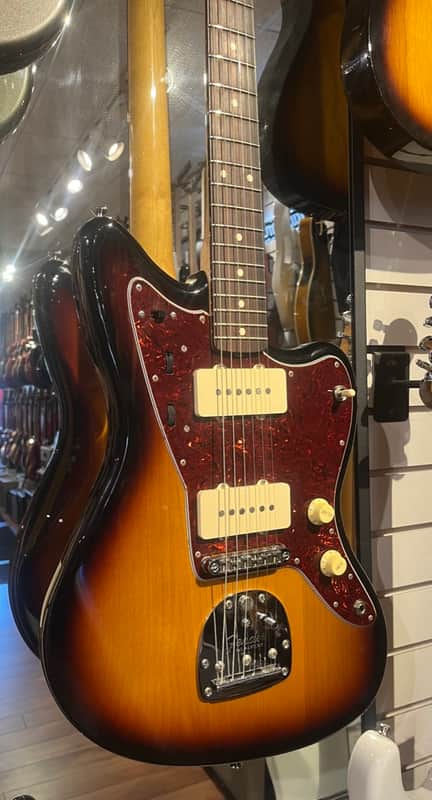 Fender Classic Player Jazzmaster Special | Reverb Canada