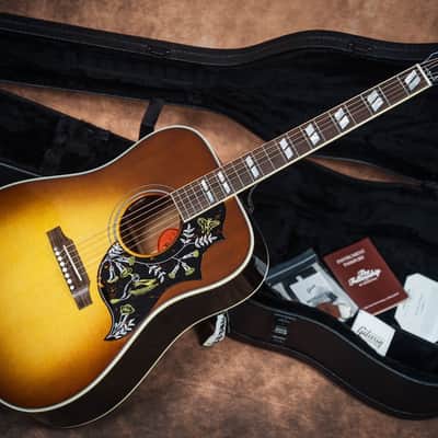 Gibson Hummingbird Custom Shop “Red Spruce” Honey Burst 2025 image 1