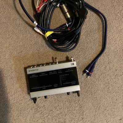 Native Instruments Audio 8 DJ with multicore cables! image 1