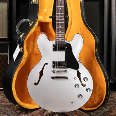 Gibson Custom Shop 1961 ES-335 Semi-Hollow Electric Guitar - Silver with Hardshell Case image 18