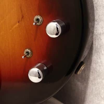 G&L L-2000 Sunburst 1992 image 3