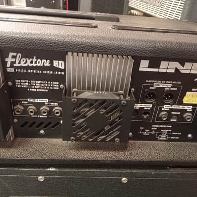 Line 6 Flextone HD 300-Watt Stereo image 6
