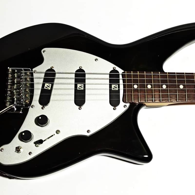 Shadow Custom schwarz