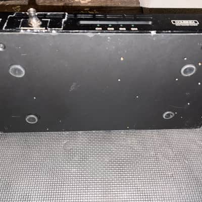 RFvenue Combine4 4-Channel Antenna Combiner 2019 ish - black image 8