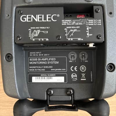 Genelec 8030B Studio Monitors - 5" Powered (Pair) 2013 - 2017 - Gray image 8