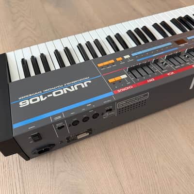 Roland Juno-106 61-Key Programmable Polyphonic Synthesizer 1984 - 1985 - Black (Serviced / Warranty / Roland Case / Literature) image 4