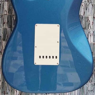 Fender 2023 American Vintage II 1973 Stratocaster, Maple Fingerboard, Lake Placid Blue (Pre-Owned) image 2
