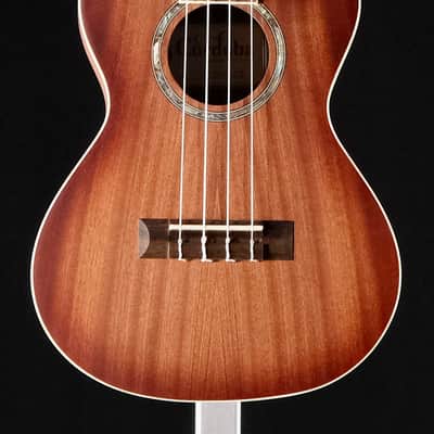 Cordoba 15TM-CE, Tenor Ukulele - Edgeburst image 2