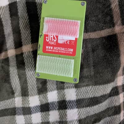 JHS Clover Preamp 2019 - Present - Green image 3