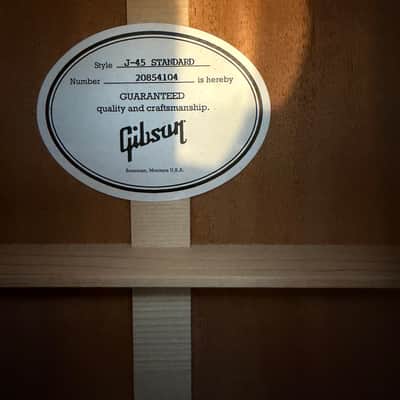 Gibson J-45 Standard 2020 - Present Vintage Sunburst image 2
