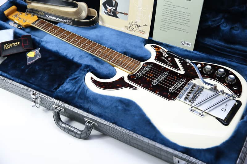 2004 Burns Hank Marvin 40th Anniversary Limited Edition No.1117/2004 & Case & Candy image 1