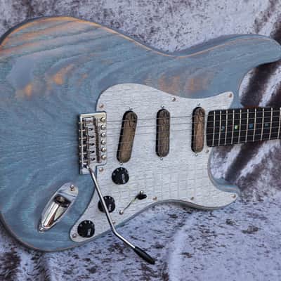 Build to order GB Liuteria Traditional Strato blue jeans relic image 11