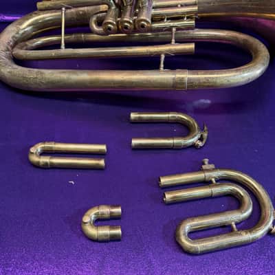 King 1124 Marching Baritone - Lacquer image 12