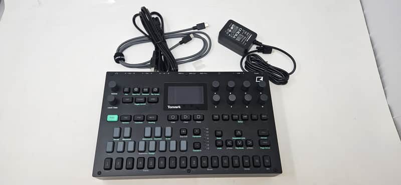 B-Stock - Elektron Tonverk 8-Voice Sampler - WITH WARRANTY image 1
