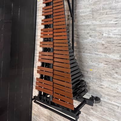 Majestic Quantum 4.6 Octave Synthetic Bar Marimba on Field Frame (Preowned MCDC 2025) image 5