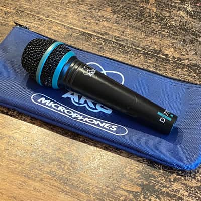 AKG D770 Dynamic Microphone image 4
