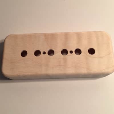 Guilford Flame Maple P-90 Pickup Cover for Bare Knuckle and other - 50/52mm - 1 Cover  Natural Wood image 2