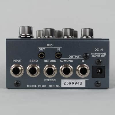 BOSS IR-200 Amp & IR Cabinet - Original box and power supply included image 5