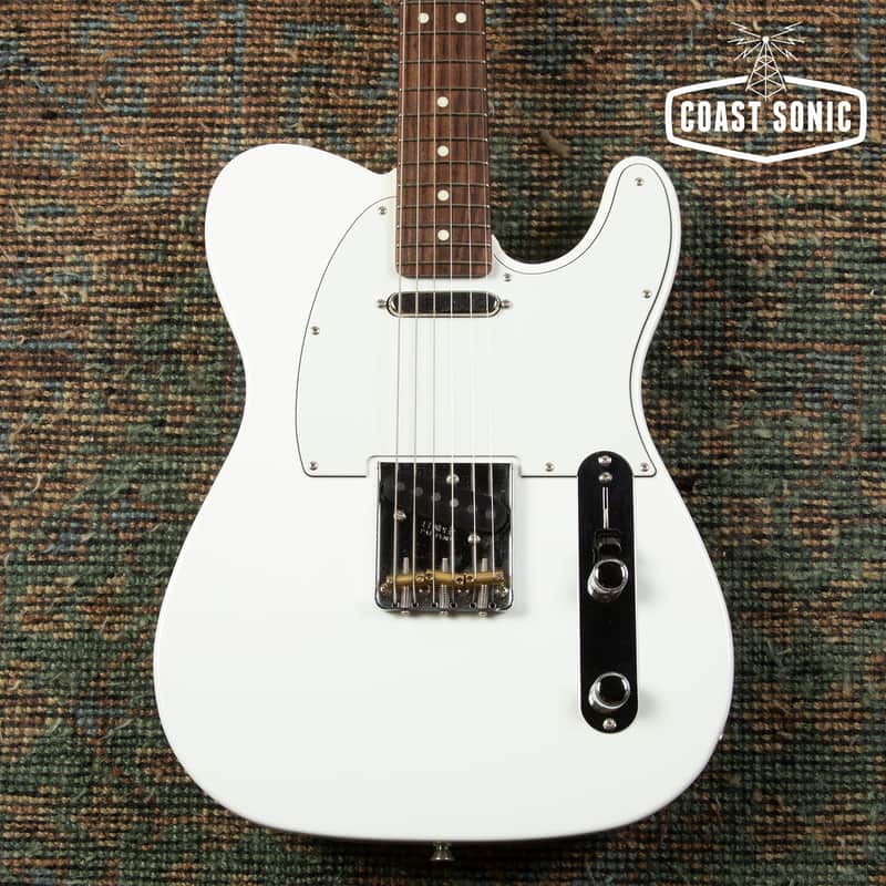 2023 Fender Hybrid II Telecaster Arctic White Made in Japan MIJ