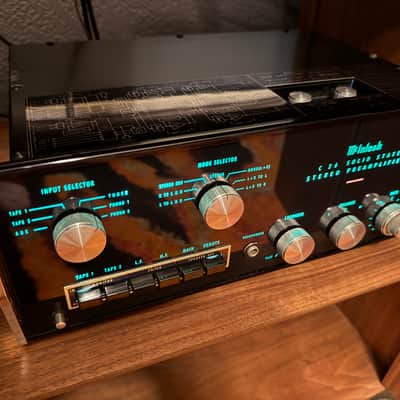 McIntosh C26 with new factory glass image 5