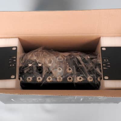 Midas MR12 12-Input Digital iOS/Android Tablet Mixer image 4