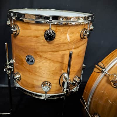 DW Collectors Series Cherry/Spruce 4-Piece Shell Pack image 14