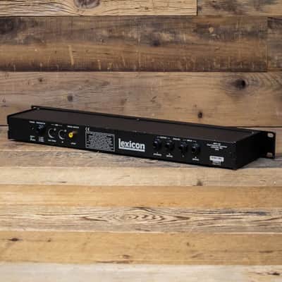 Lexicon MPX-100 Multi-Effects Processor MPX100 FX Chorus Delay Reverb U283265 image 4