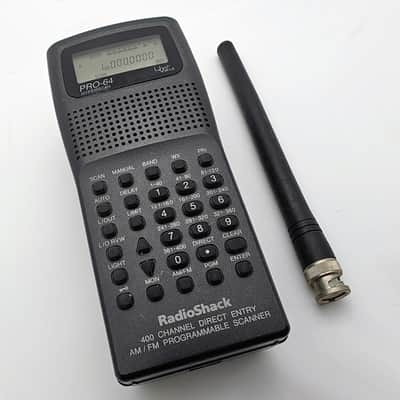 RadioShack Pro-64 (20-564) Handheld VHF/UHF Scanner / Receiver image 11