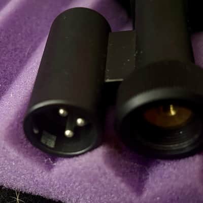 Shure SM7B Cardioid Dynamic Microphone with FREE XLR Cable 2001 - Present - Black imagen 7