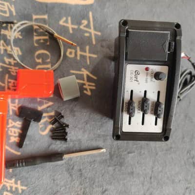 Cort CE-301 Acoustic Guitar Pickup Preamp image 1