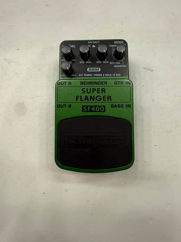 Behringer SF400