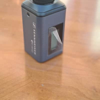 Sennheiser 🎤 Sennheiser SKP Plug-On Transmitter – 823–865 MHz image 4