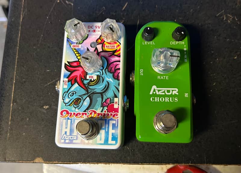 Azor Horse Overdrive & Chorus image 1